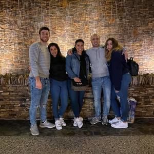 Meet your Posher, Marisa